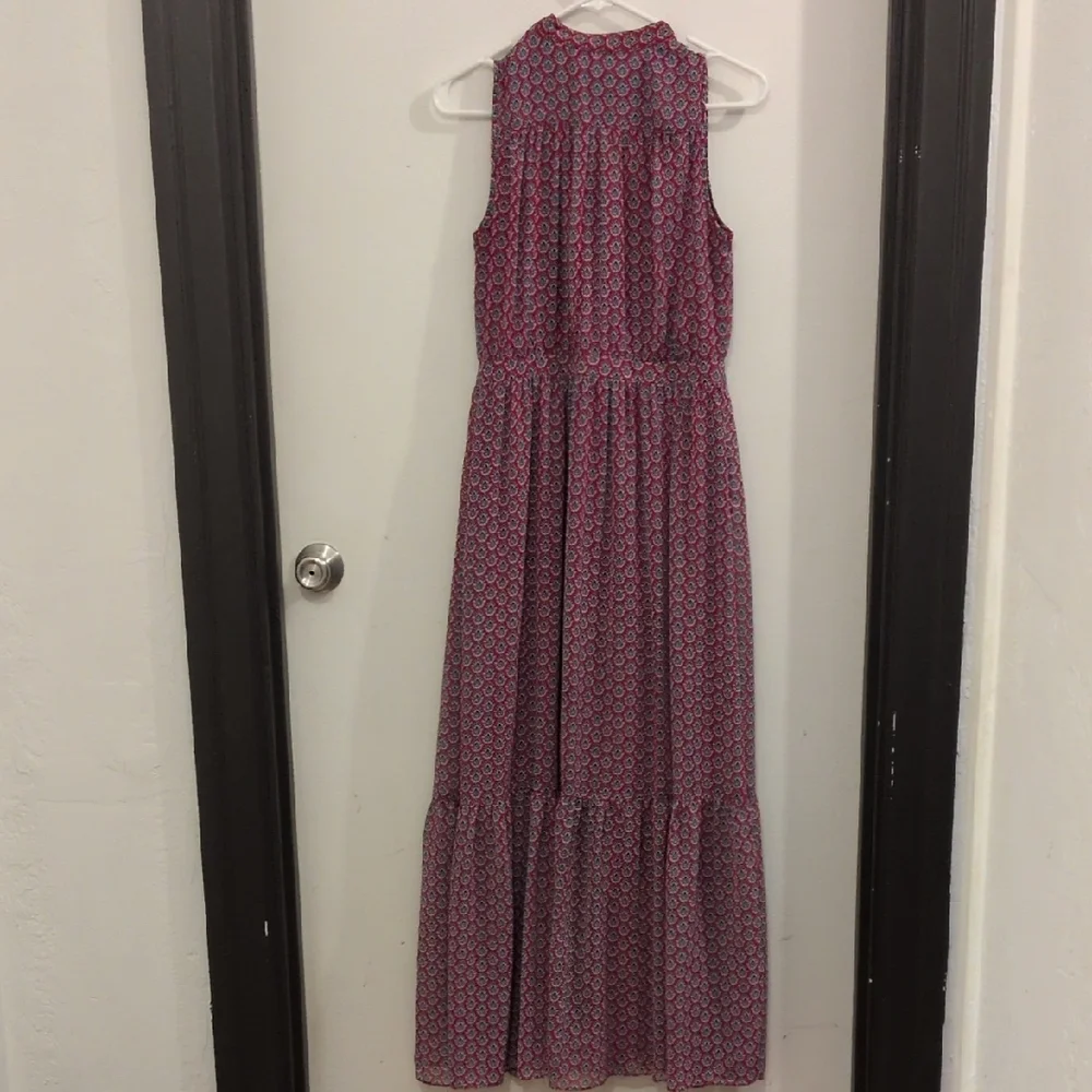 Banana Republic Sleeveless Pink Geometric Maxi Dress - Picture 4 of 8